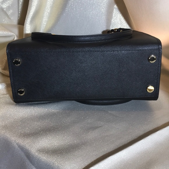 NWT Authentic Michael Kors Lg Black Leather Tote - Picture 8 of 8